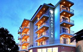 Palatino Rooms & Apartments